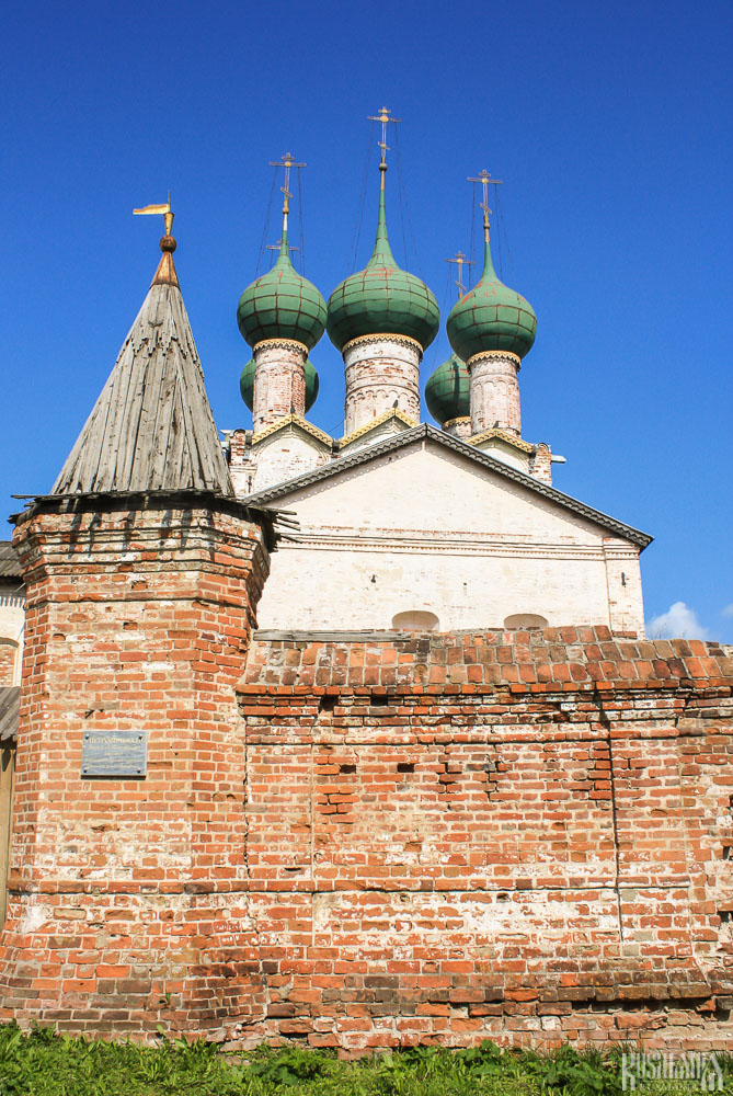 St Gregory the Theologian's Church, Rostov Kremlin (May 2013)