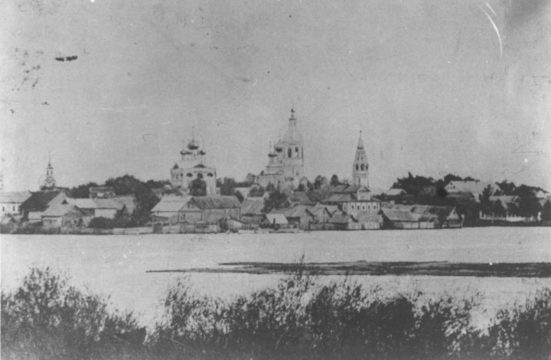 Old photograph of Ostashkov (early 20th century)