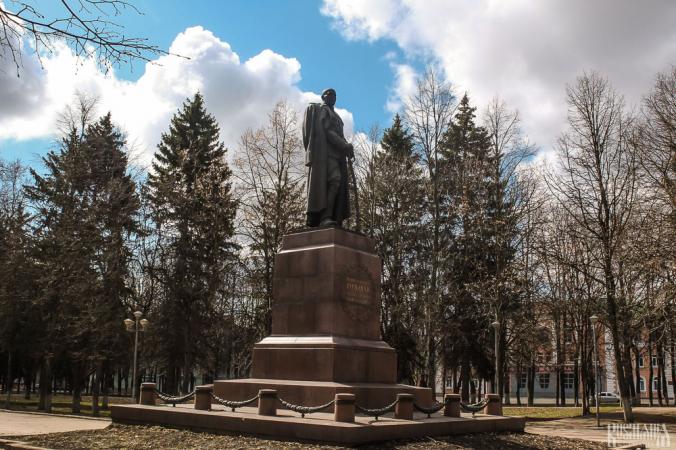 General-Mayor Leonti Gurtiev Monument (April 2013)