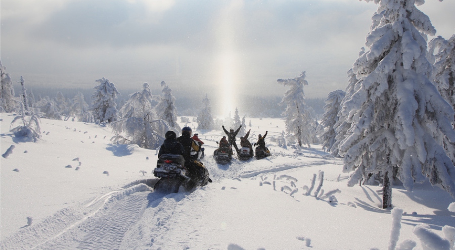 Snowmobiling in Karelia ©Irina Toloknovskaya