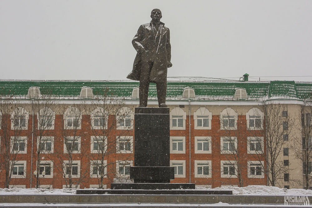 Lenin Monument, Birobidzhan