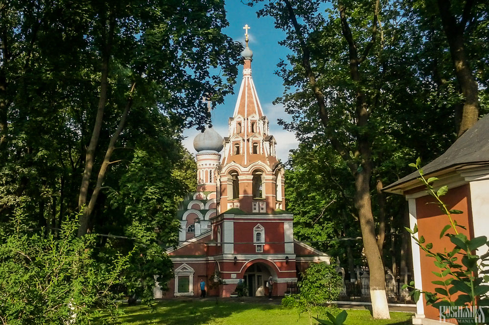 Our Lady of the Don Small Cathedral, Donskoy Monastery (July 2013)