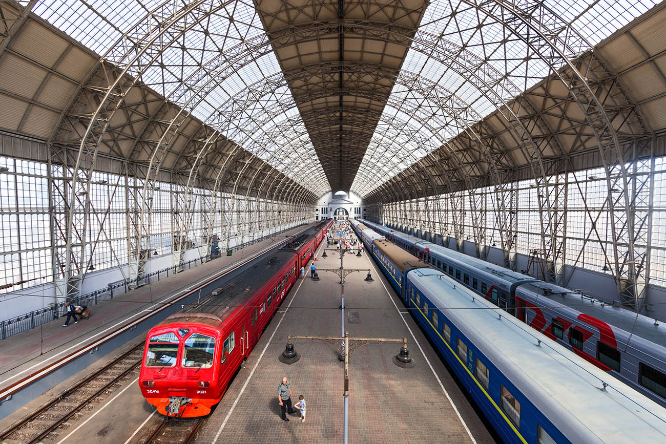 Aeroexpress on Kievsky railway station