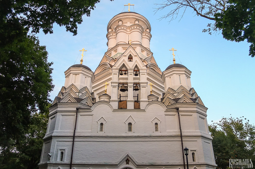 St John the Baptist Church in Dyakovo, Kolomenskoe Estate (August 2013)