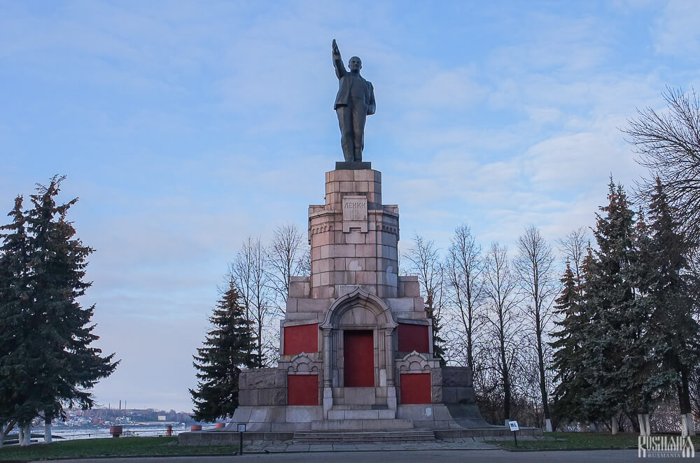 Lenin Monument, Kostroma
