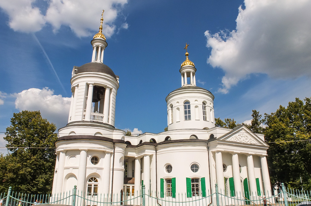 Our Lady of Blachernae Church, Kuzminki Estate (August 2013)