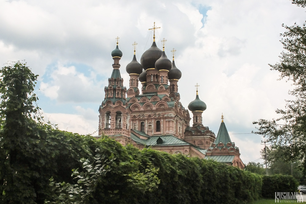 Trinity Church in Ostankino (June 2013)