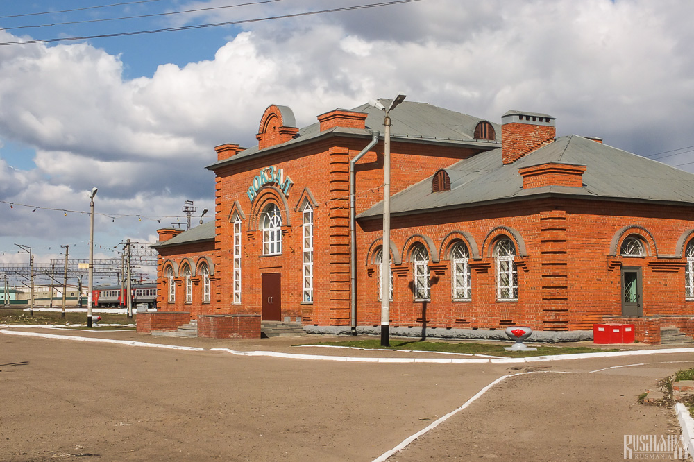 Станция свияжск. Свияжск ЖД вокзал. Железнодорожная станция Свияжск. Поселок нижние Вязовые. Станция нижние Вязовые в.