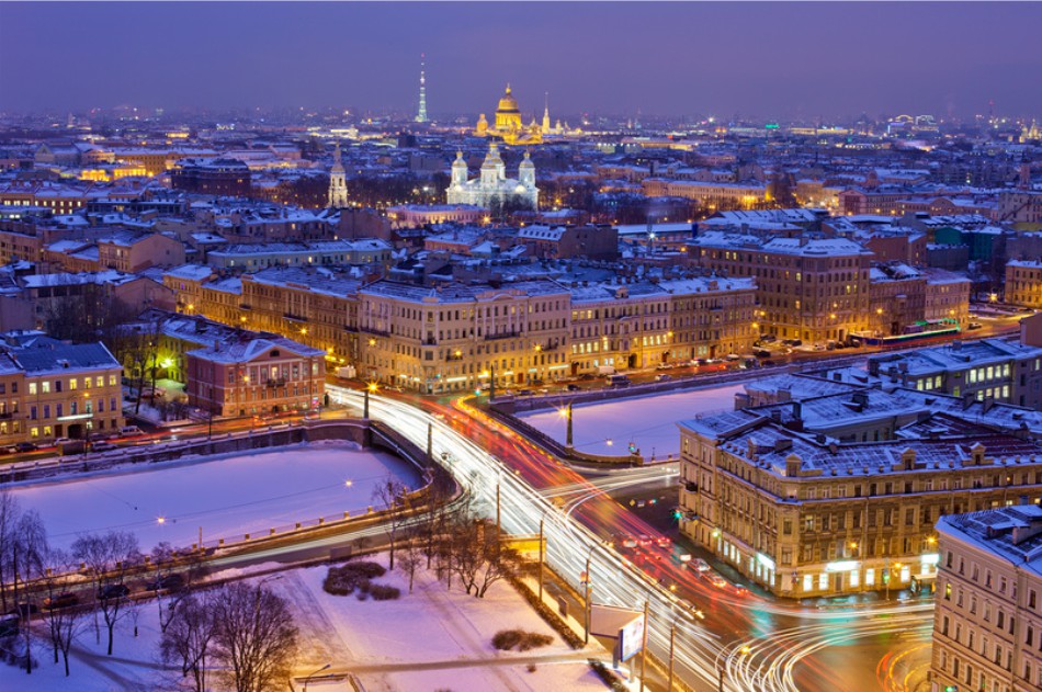 Night Lights of St Petersburg © Igor Litvyak