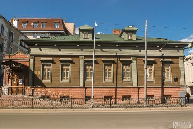 Vasili Aksyonov House-Museum (May 2013)