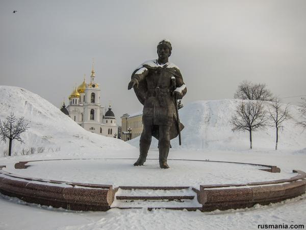 Yuri Dolgoruky Monument (January 2012)