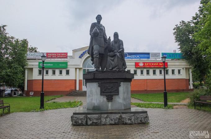 St Sabbas of Storozh and Prince Yury of Zvenigorod Monument