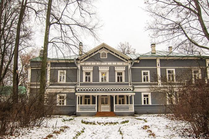 Pyotr Tchaikovsky House-Museum 