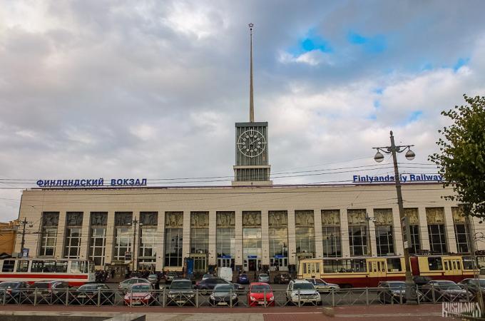 Finlyandsky Railway Station (October 2014)