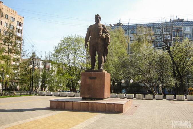 Sergey Kirov Monument 