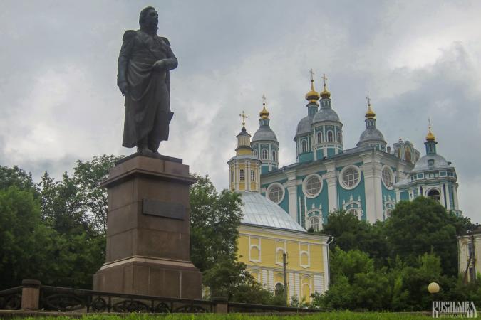 Mikhail Kutuzov Monument (June 2012)