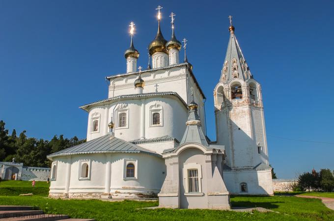 Trinity Cathedral, Svyato-Troitse Nikolsky Monastery (August 2013)