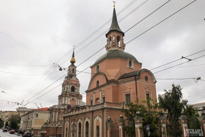 Ss Peter and Paul's Church in Novaya Basmannaya Sloboda (July 2013)