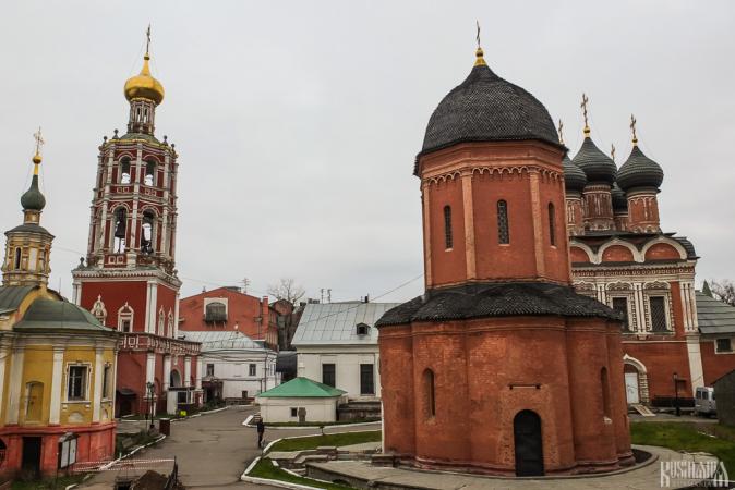 Vysoko-Petrovsky Monastery (November 2012)