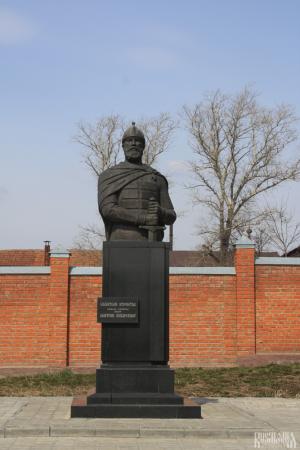 Prince Dmitri Pozharsky Monument (April 2009)