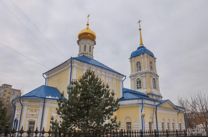 St Nicholas' Church on the Rzhavets (March 2014)